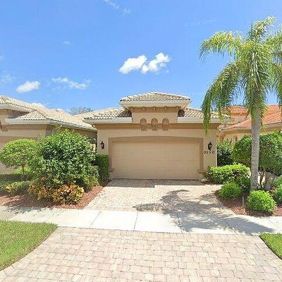 8546 Chase Preserve Dr, Naples, FL 34113