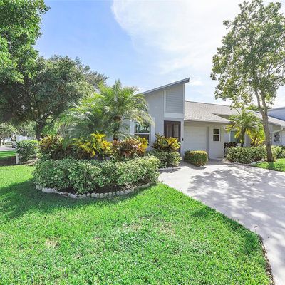 8584 Jasmine Way, Boca Raton, FL 33496