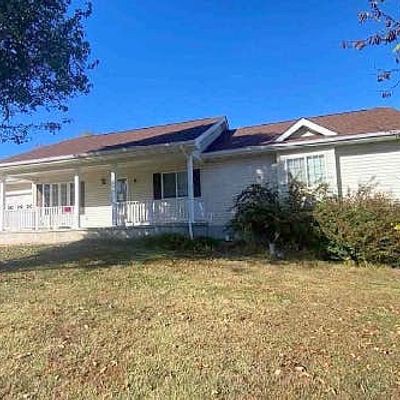 86 Fox Dr, Farmington, MO 63640