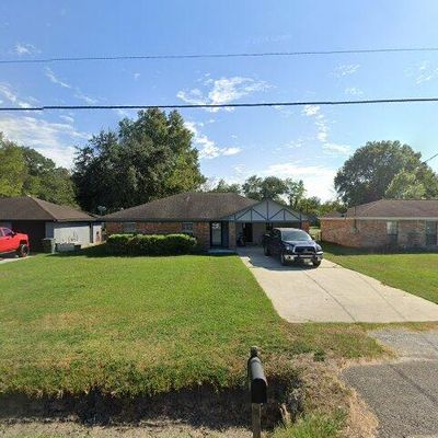 8615 Washington Blvd, Beaumont, TX 77707