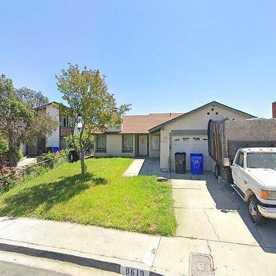 8619 Innsdale Ln, San Diego, CA 92114