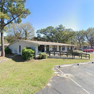 8619 N Davis Hwy, Pensacola, FL 32514