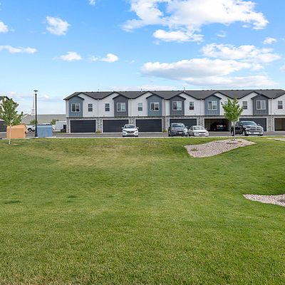 862 E 250 N, Hyrum, UT 84319