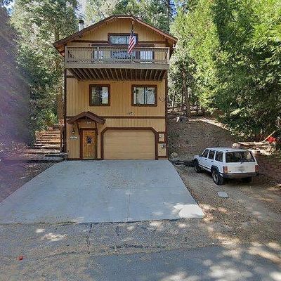 862 Strawberry Peak Ln, Twin Peaks, CA 92391