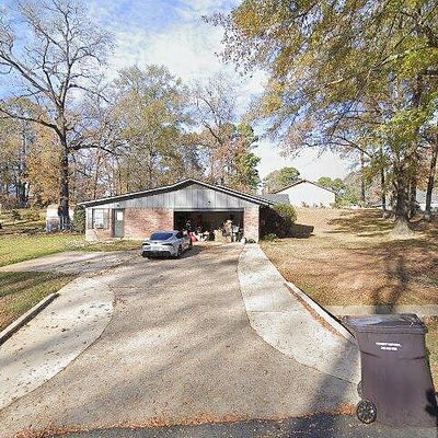 8621 Woodfox Cir, Haughton, LA 71037