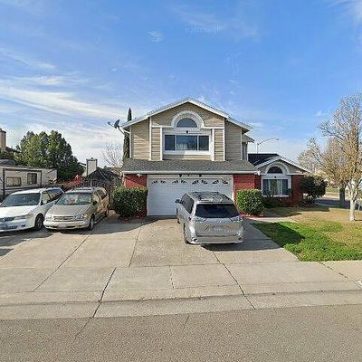 8635 Lost Meadow Ln, Stockton, CA 95210