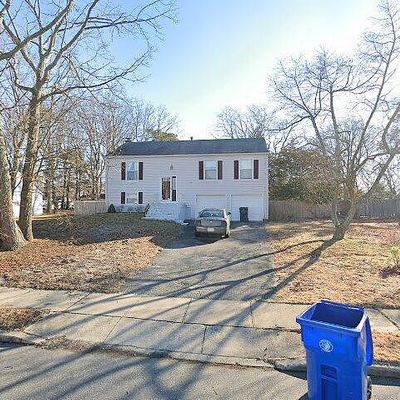 865 Tudor Ct, Toms River, NJ 08753