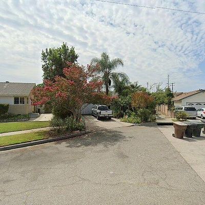 8652 Lomay Ave, Garden Grove, CA 92844