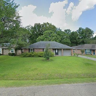 8677 Shadow Springs Blvd, Denham Springs, LA 70726