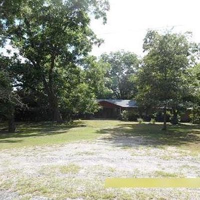 868 Mac Thompson Rd, Cochran, GA 31014