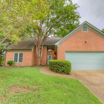 8690 Chris Suzanne Cir, Cordova, TN 38018