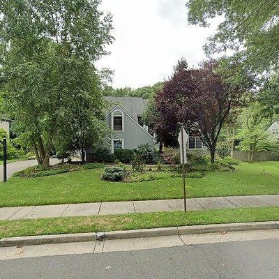 87 King St, Edison, NJ 08820