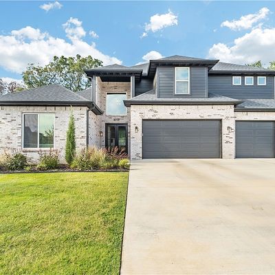 8705 W Feathered Nest, Bentonville, AR 72713