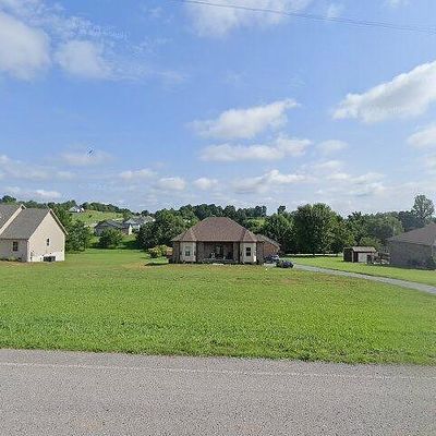 8708 Old Highway 52, Westmoreland, TN 37186