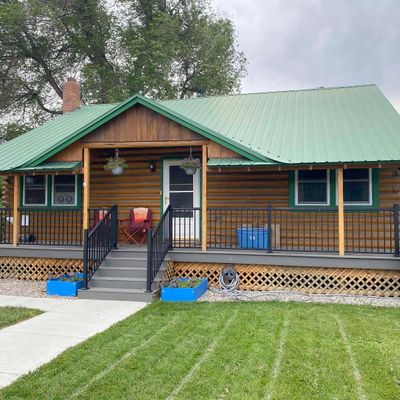 871 Garfield St, Lander, WY 82520