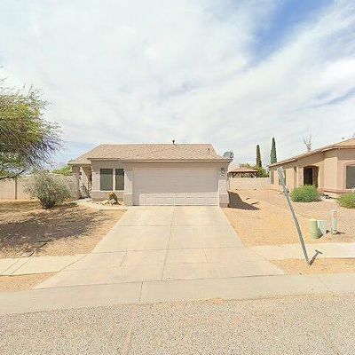 8713 E Green Branch Ln, Tucson, AZ 85730