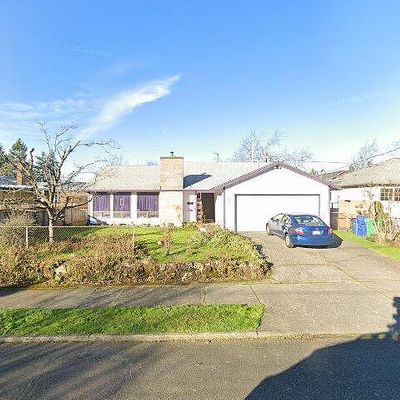 8719 Ne Everett St, Portland, OR 97220