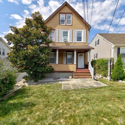 872 Upper Main St, South Amboy, NJ 08879