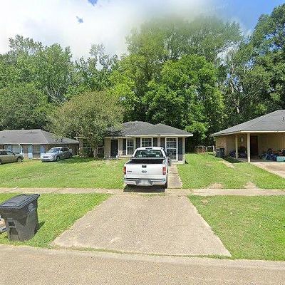 8724 Metairie Dr, Baton Rouge, LA 70810