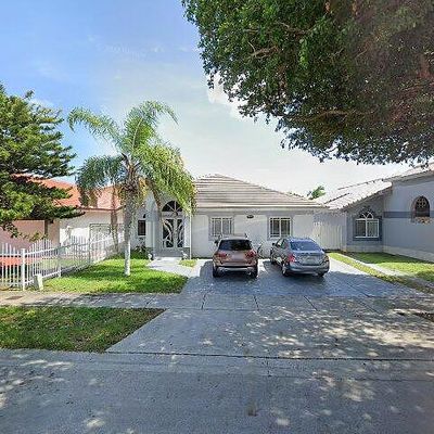 8726 Nw 142 Nd St, Miami Lakes, FL 33018