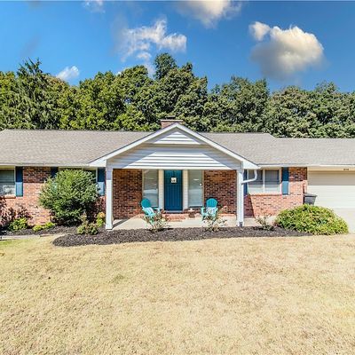 8729 Par Ln, Rogers, AR 72756