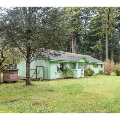 87391 Stewart Ln, Bandon, OR 97411