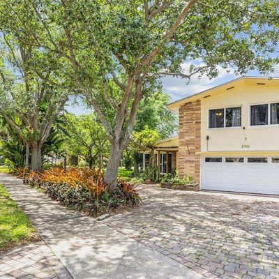 8750 Ne 4 Th Avenue Rd, Miami Shores, FL 33138