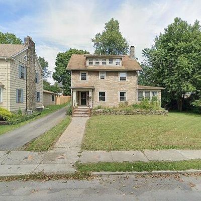 919 Linden St, Sharon, PA 16146