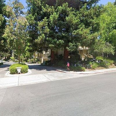 919 La Mesa Ter #B, Sunnyvale, CA 94086