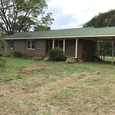 92 Holmes Rd, Dewy Rose, GA 30634