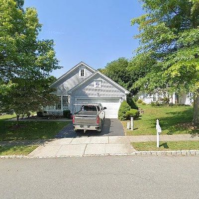 92 Kensington Cir, Belvidere, NJ 07823