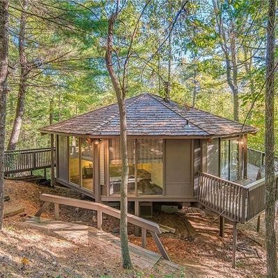 92 Treetopper Lane, Big Canoe, GA 30143