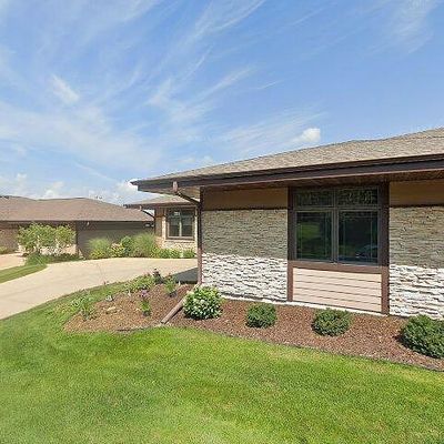 9201 Crosswinds Ln #203, Verona, WI 53593