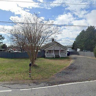 9203 Reidville Rd, Greer, SC 29651