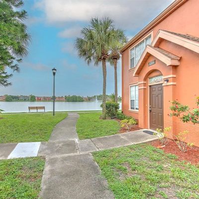 9204 Lake Chase Island Way, Tampa, FL 33626