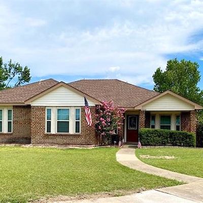 9208 Willard St, Rowlett, TX 75088