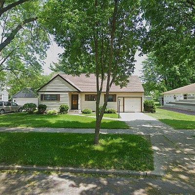 921 4 Th St S, Saint James, MN 56081