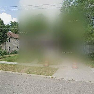 921 Cedar St, Flint, MI 48503