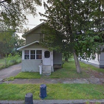 921 Davis St, Flint, MI 48503