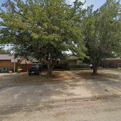 921 Marshall St, Colorado City, TX 79512