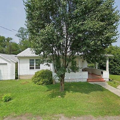 921 Piedmont Ave, Salem, VA 24153