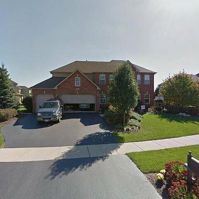 922 Homestead Dr, Yorkville, IL 60560