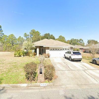 922 Lake Aire Dr, Pensacola, FL 32506