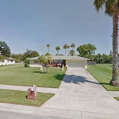 922 Wells Dr, South Daytona, FL 32119