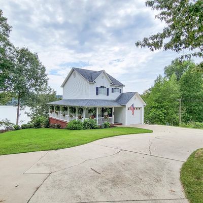 9225 Sergeant Holden Ln, Athens, AL 35614