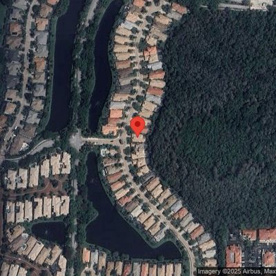 9226 Troon Lakes Dr, Naples, FL 34109