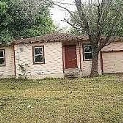 9228 Homeplace Dr, Dallas, TX 75217