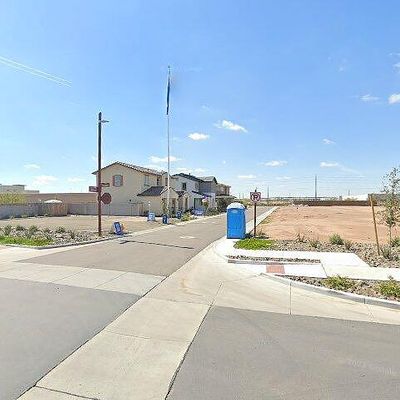 9233 E Sector Dr, Mesa, AZ 85212