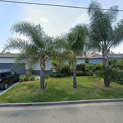 925 14 Th Pl, Escondido, CA 92025