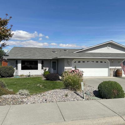 925 Tamarack Dr, Lewiston, ID 83501